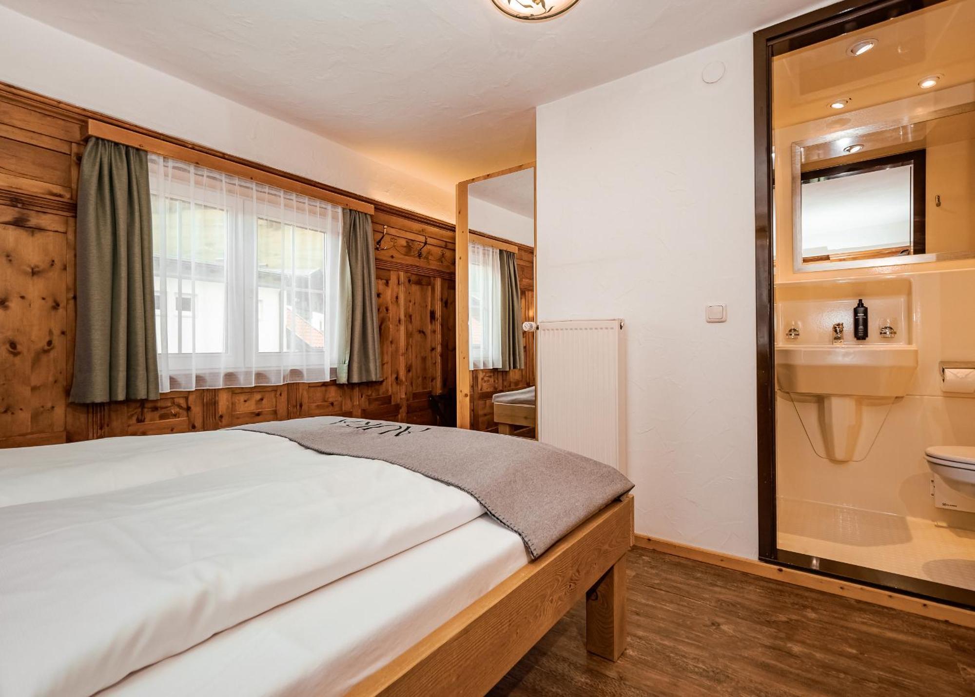 Aura Bed & Breakfast Sankt Jakob in Defereggen Exterior foto
